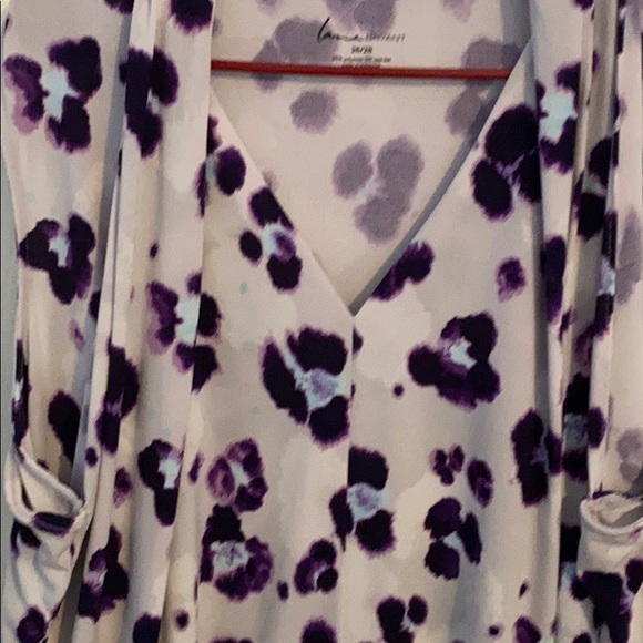 Stunning Lilac Lane Bryant Top - Picture 2 of 9